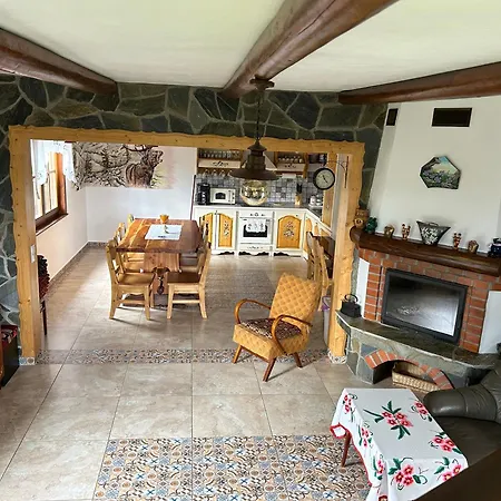 Casa Muchia Lui Girnita Будинок відпочинку