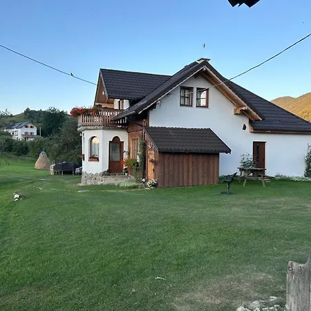 Casa Muchia Lui Girnita *